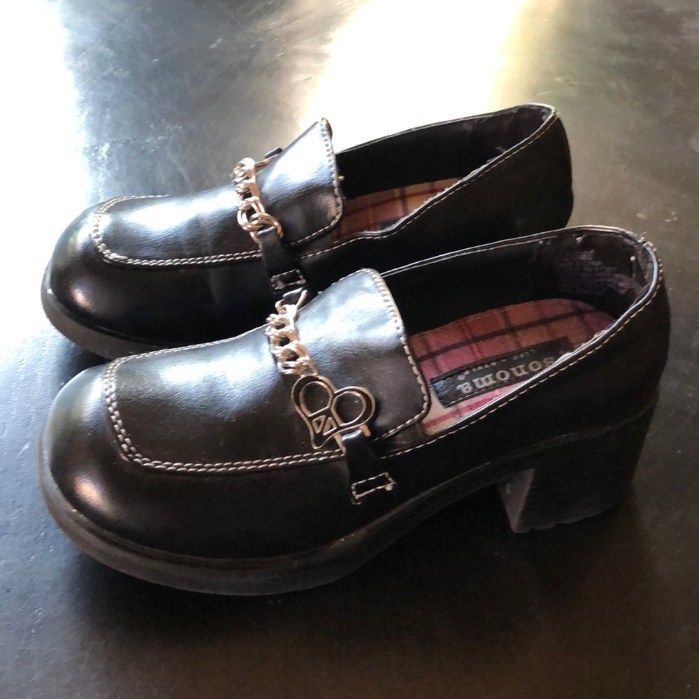 Sonoma Nikki Black Size 13